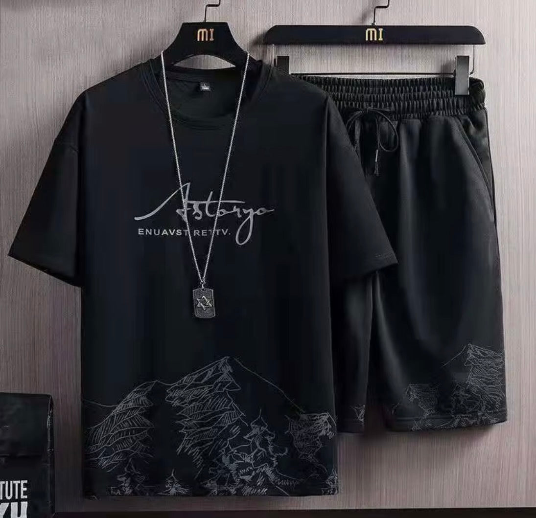 Men's Graphic T-Shirt & Shorts Matching Set